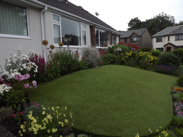BarrowfordBestKeptGardens2019_210_25pc
