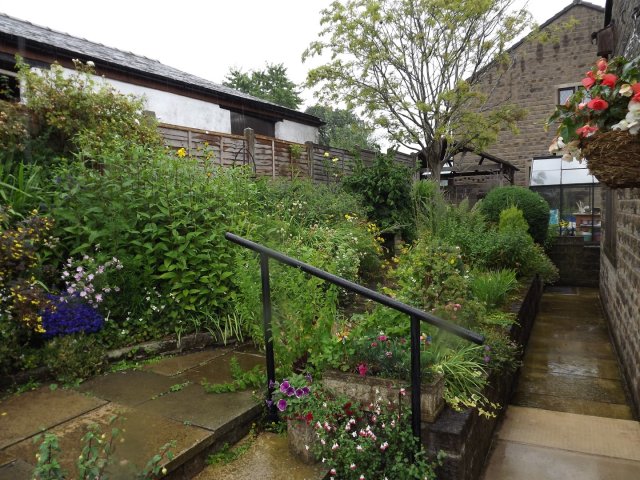 BarrowfordBestKeptGardens2019_266_25pc